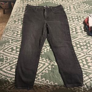 Old navy skinny jeans size 16